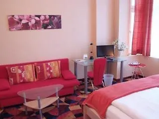 Hotell Ariana Düsseldorf